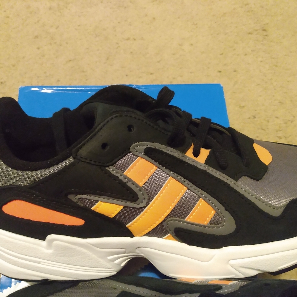 Adidas Chasm 96